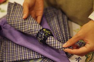 オリジナルデザインを簡単に作成できる！トレーナー作成サービスの徹底ガイド