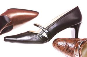 メンズレザーカードケースを通販で買おう